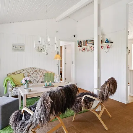 Beautiful In Sejero With Kitchen * Sejerby